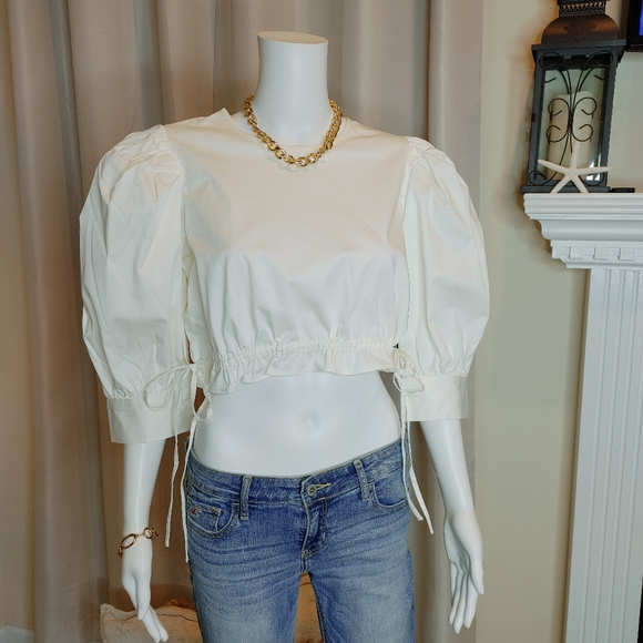 DANIELLE BERNSTEIN PUFF SLEEVE SIDE TIE CROP TOP, CLOUD (RUNS SMALL, SIZE UP) - Picture 5 of 14